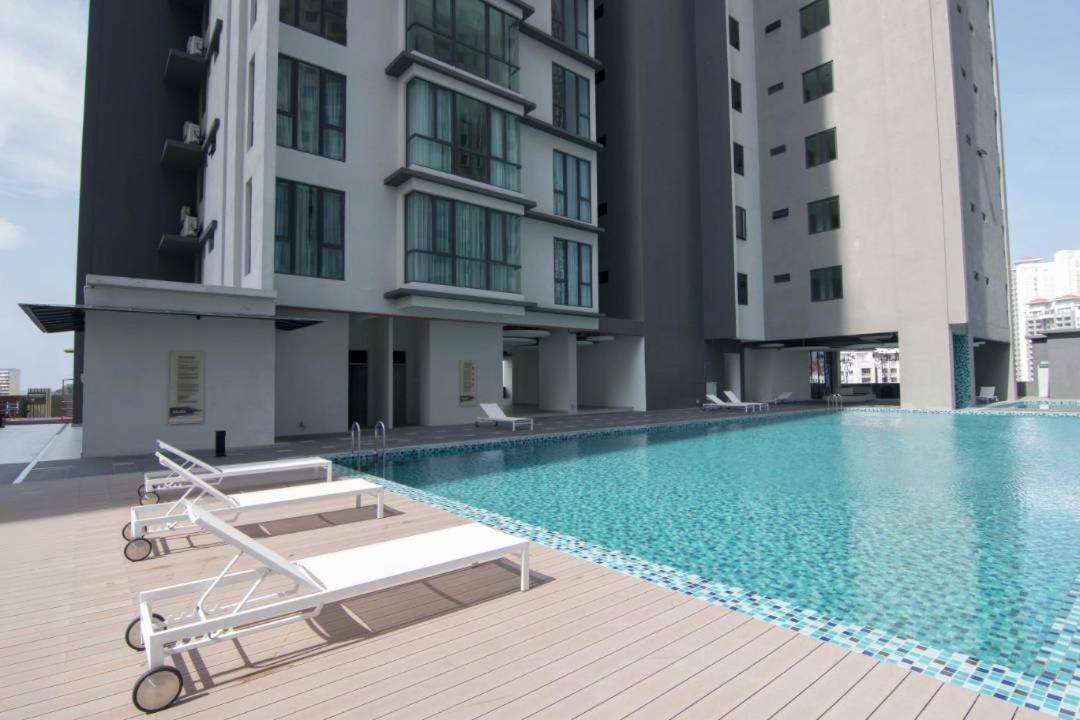 Jazz 313 Cosy 2-Bedroom Suite With Pool & Seaview Bagan Jermal Екстериор снимка